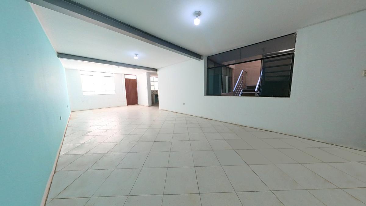 VENTA DE CASA DE 2 PISOS EN URB. FEDERICO VILLARREAL